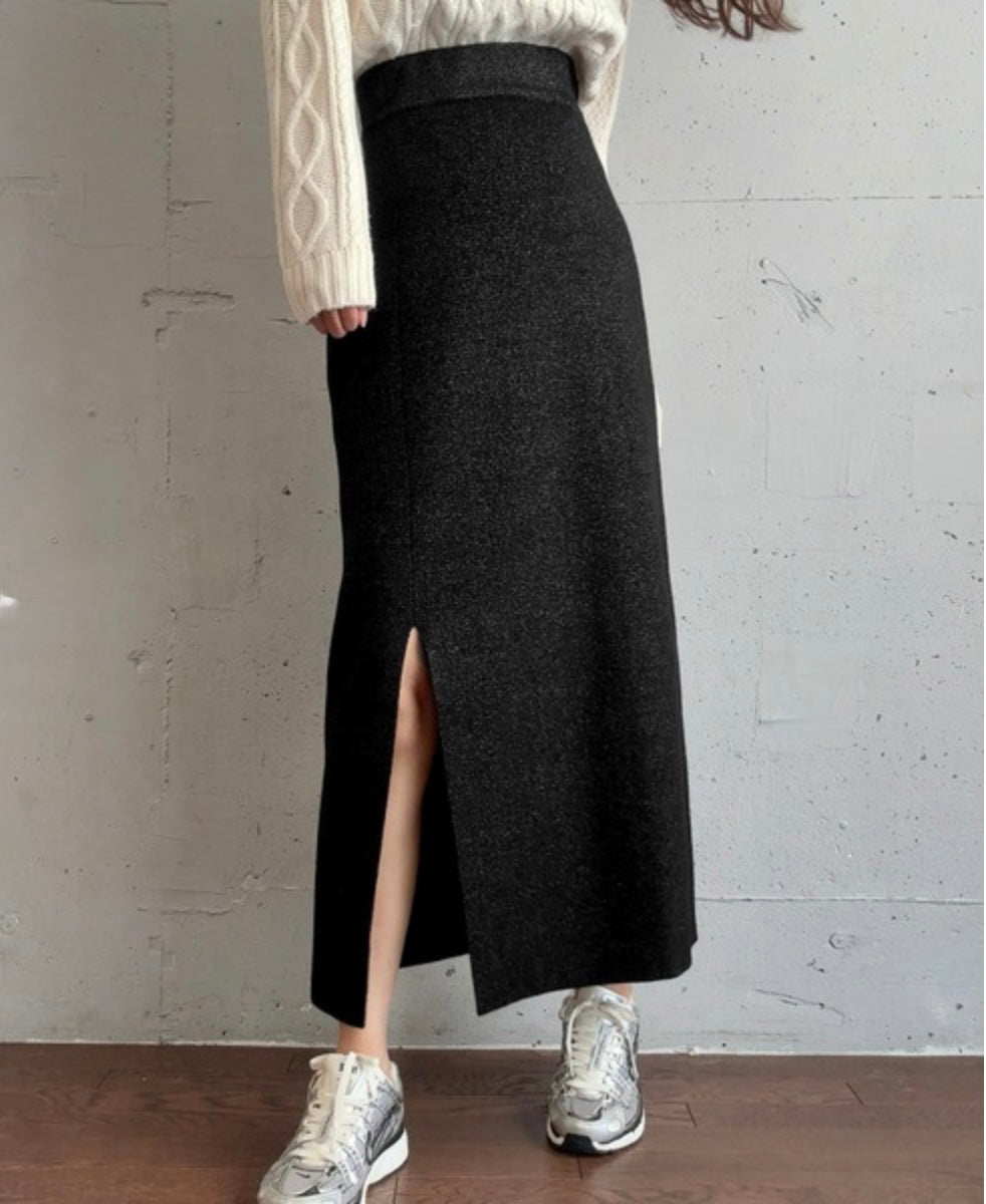 Black Skirt